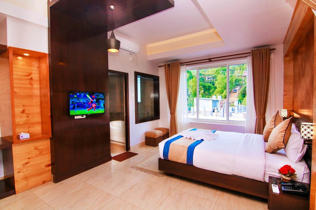 Hotel Lake Paradise Pokhara Eksteriør bilde
