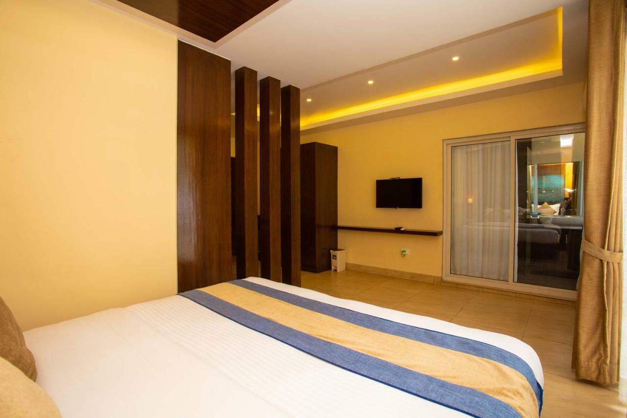 Hotel Lake Paradise Pokhara Eksteriør bilde