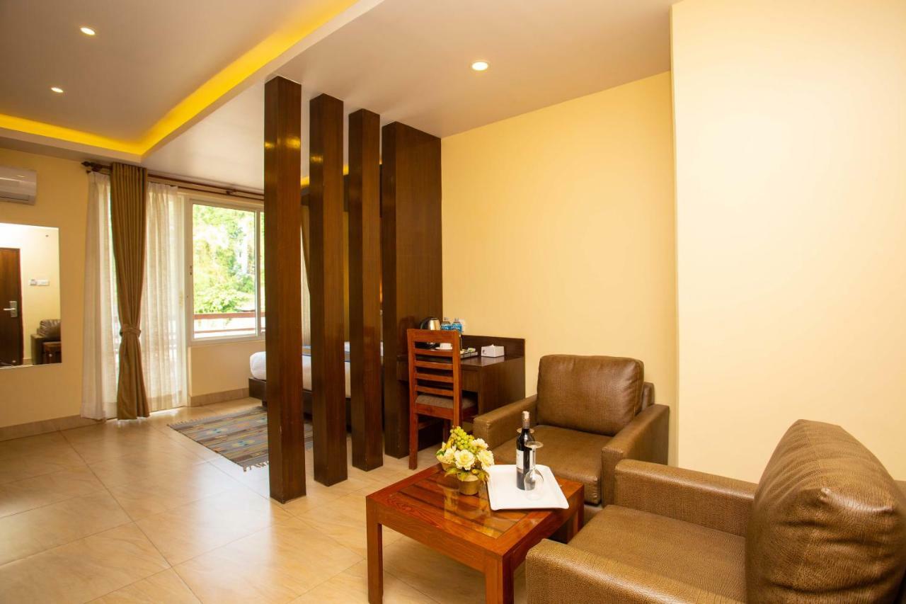 Hotel Lake Paradise Pokhara Eksteriør bilde