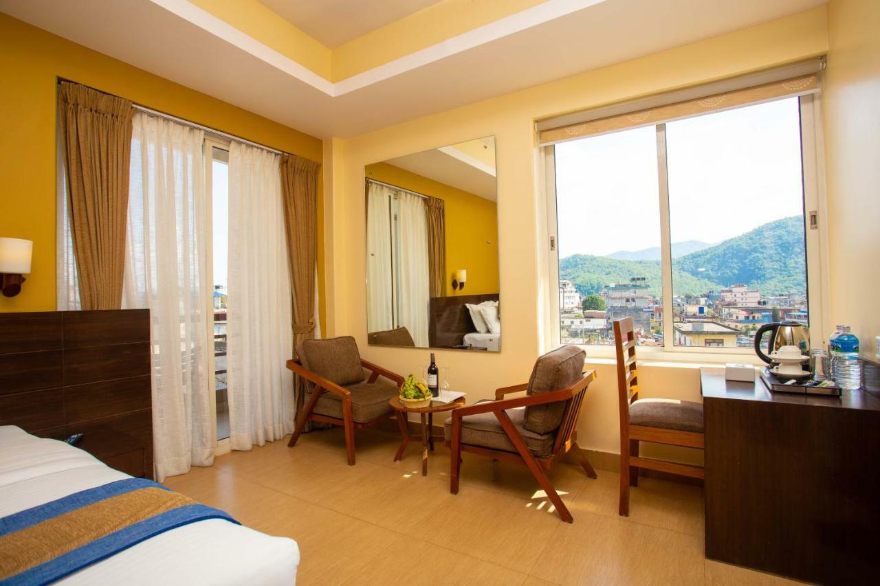 Hotel Lake Paradise Pokhara Eksteriør bilde