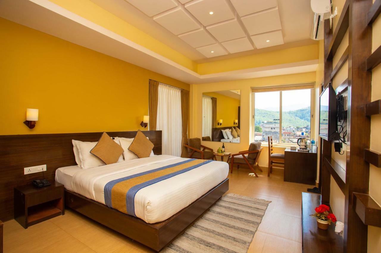 Hotel Lake Paradise Pokhara Eksteriør bilde