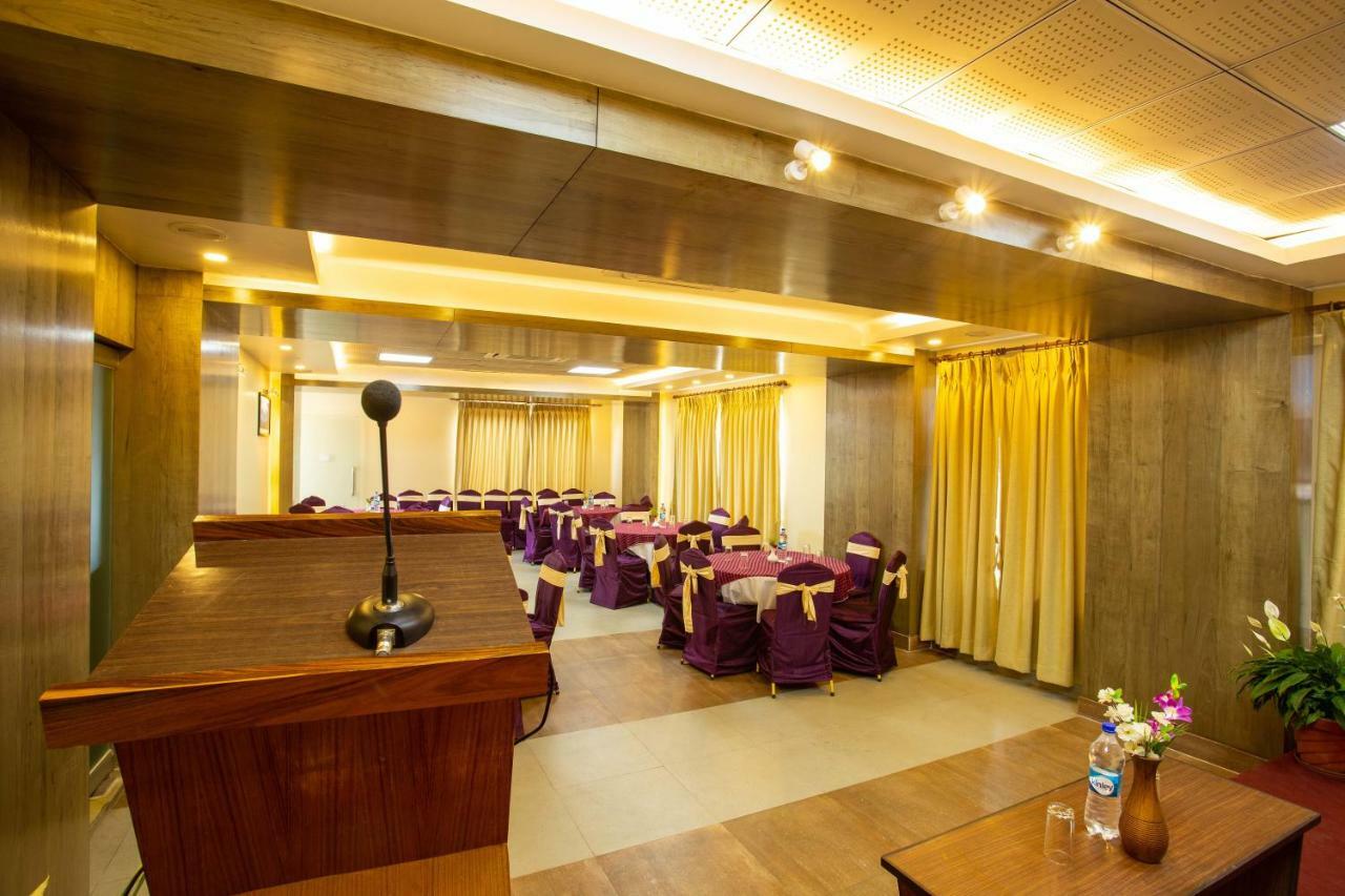 Hotel Lake Paradise Pokhara Eksteriør bilde