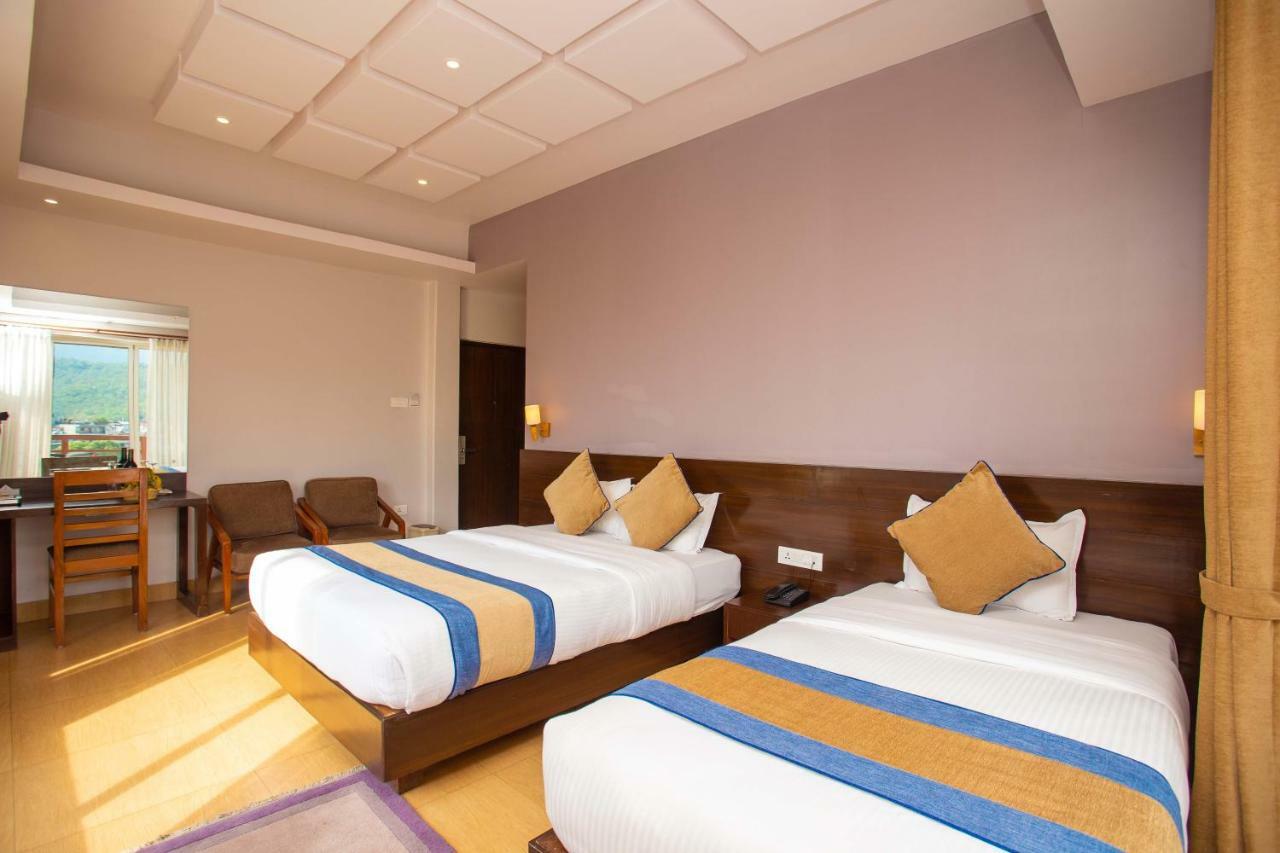 Hotel Lake Paradise Pokhara Eksteriør bilde
