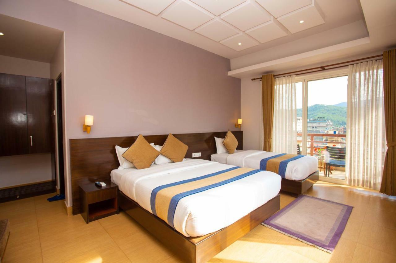 Hotel Lake Paradise Pokhara Eksteriør bilde